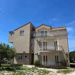 Saldi , Pakoštane Chorvatsko