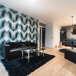 In Apartmán